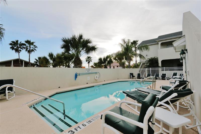 South Padre Island Condo With Pool Access And Balcony! 외부 사진